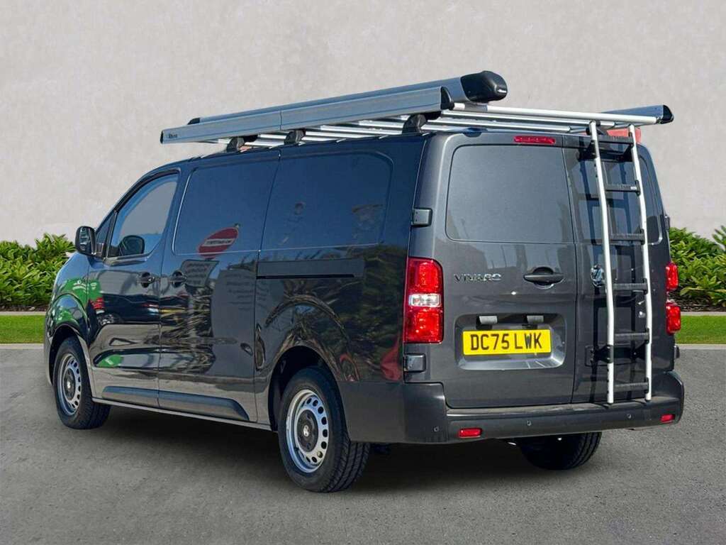 Vauxhall Vivaro 2.0 Turbo D 145 Prime H1 Van #2