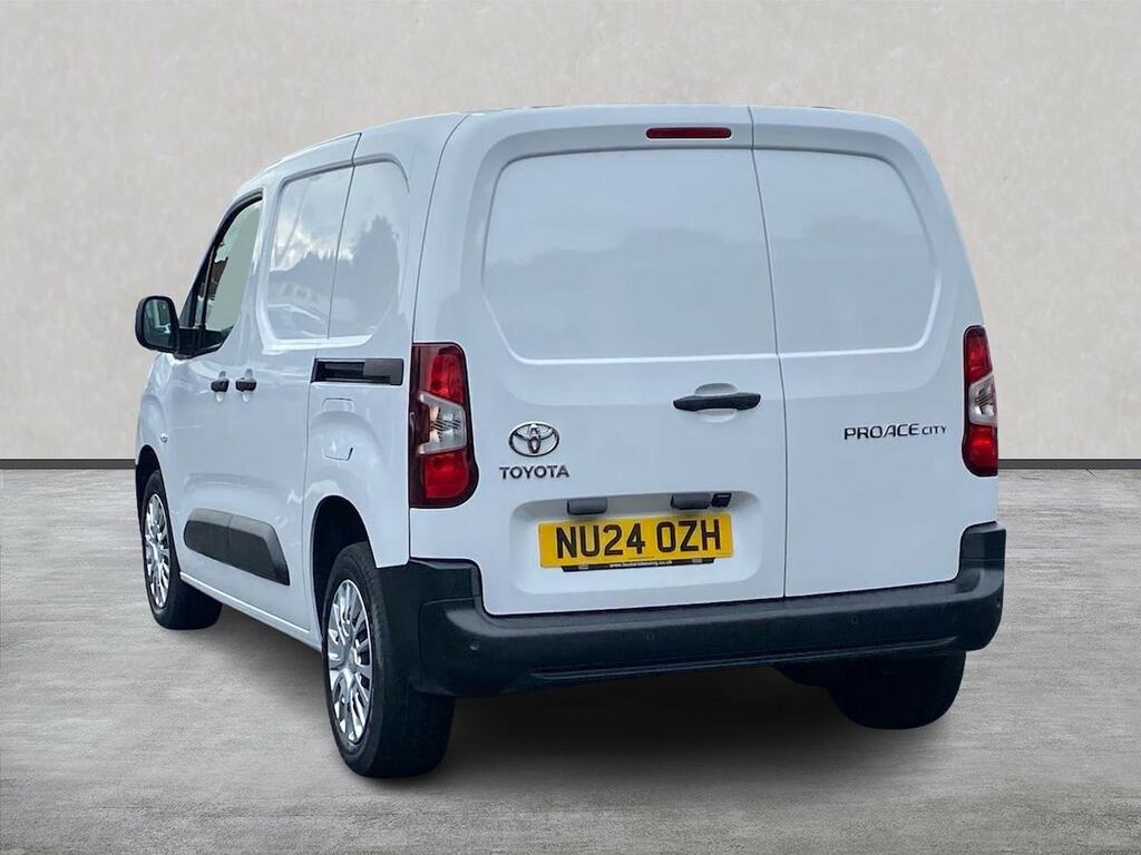 Toyota Proace City 1.5 Bluehdi Icon Short Panel Van  #2