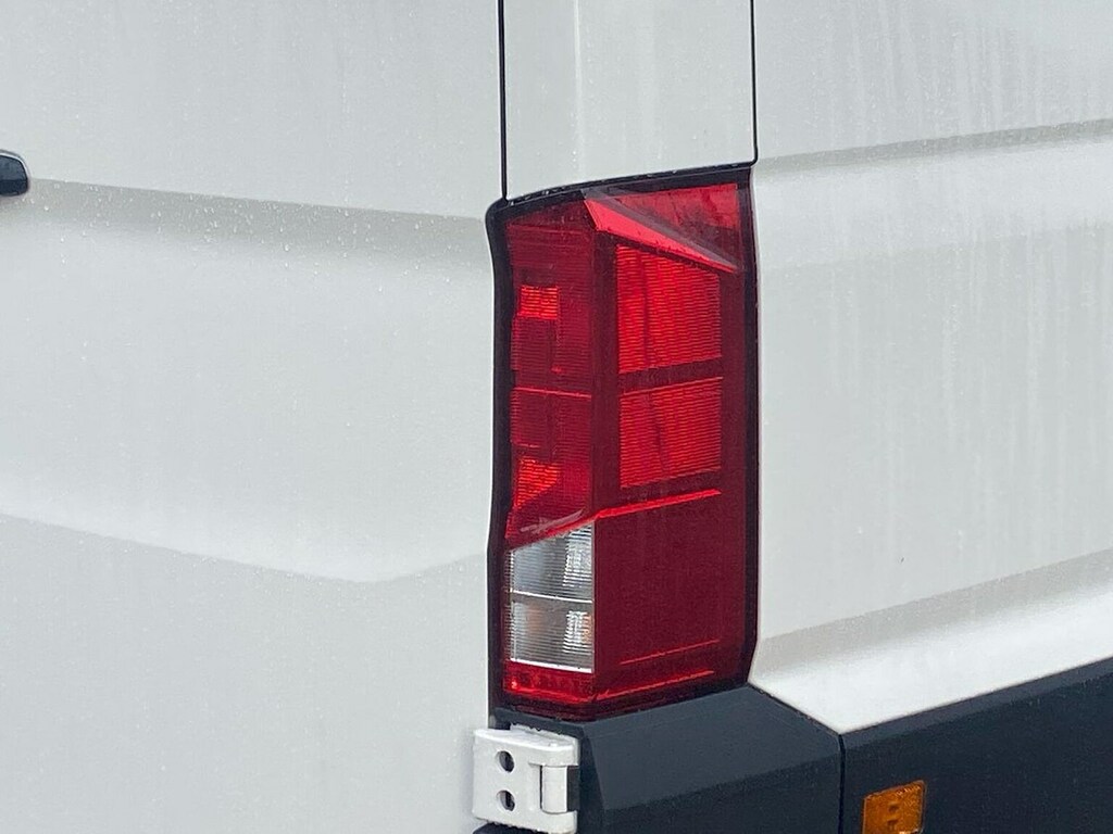 Volkswagen Crafter Cr35 Panel Van Commerce Lwb 140 Ps 2.0 Tdi 6Sp Man Grey #25