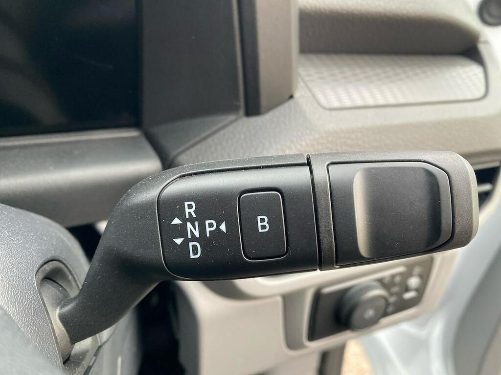 Volkswagen E-Transporter Swb 136Ps 65Kwh Panel Van Grey #13