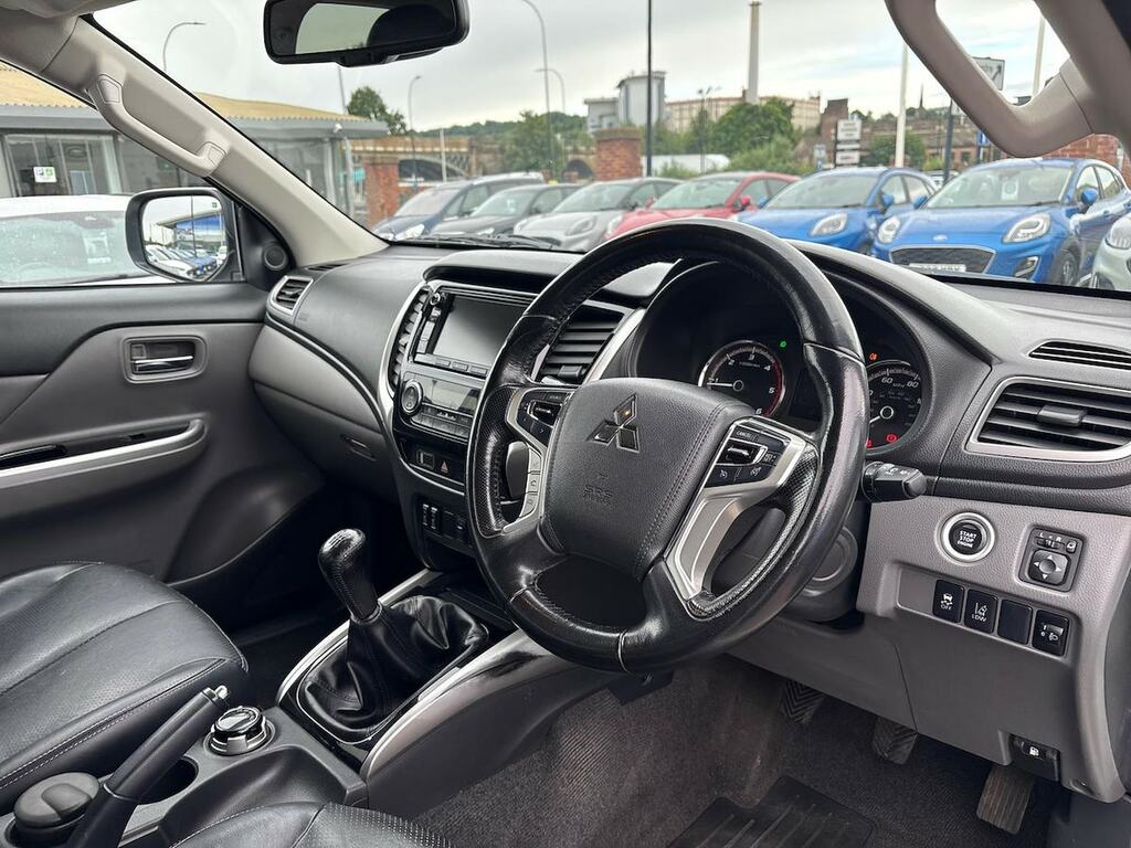 Mitsubishi L200 2017 67 Di-d  #16