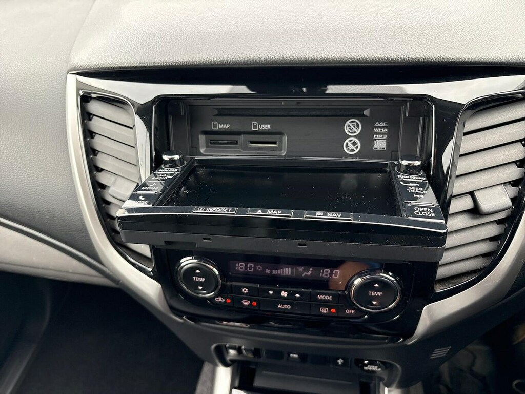 Mitsubishi L200 2017 67 Di-d  #35