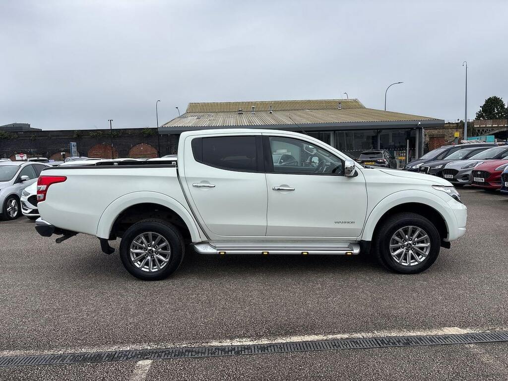 Mitsubishi L200 2017 67 Di-d  #18