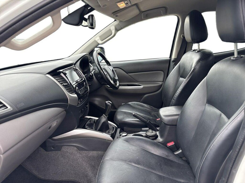 Mitsubishi L200 2017 67 Di-d  #8