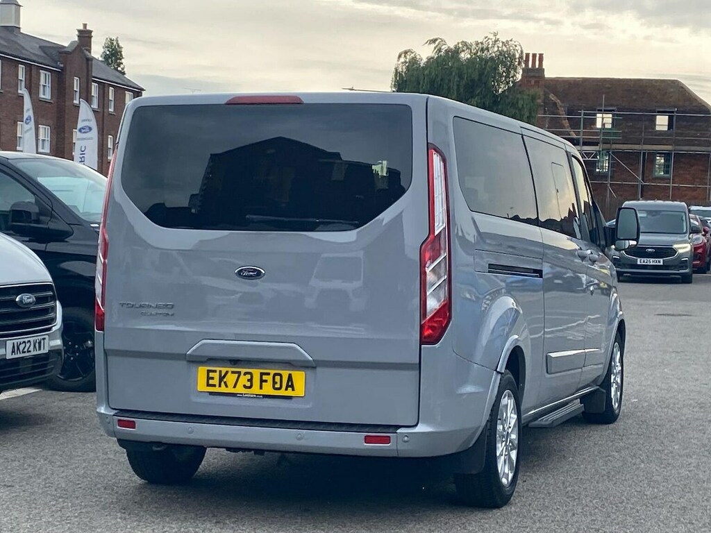 Ford Tourneo Custom Custom 320Ztec Eb Blue #18
