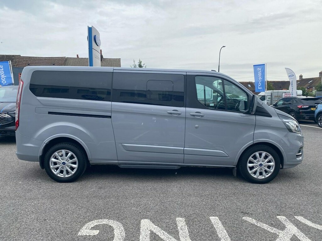Ford Tourneo Custom Custom 320Ztec Eb Blue #17