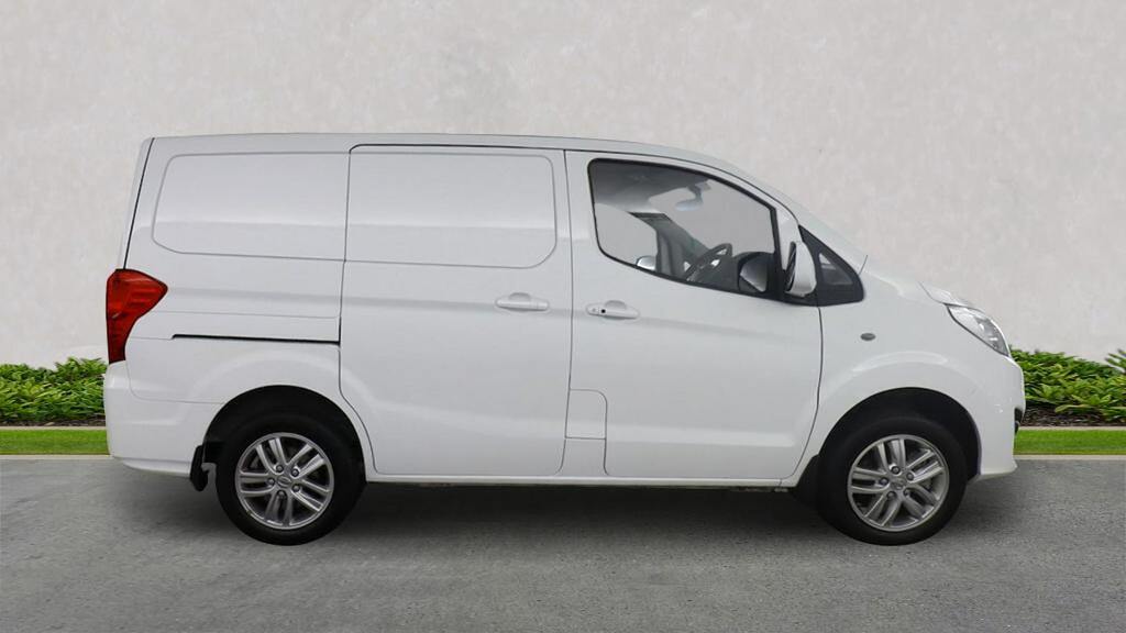 Byd Atto 3 Comfort White #5