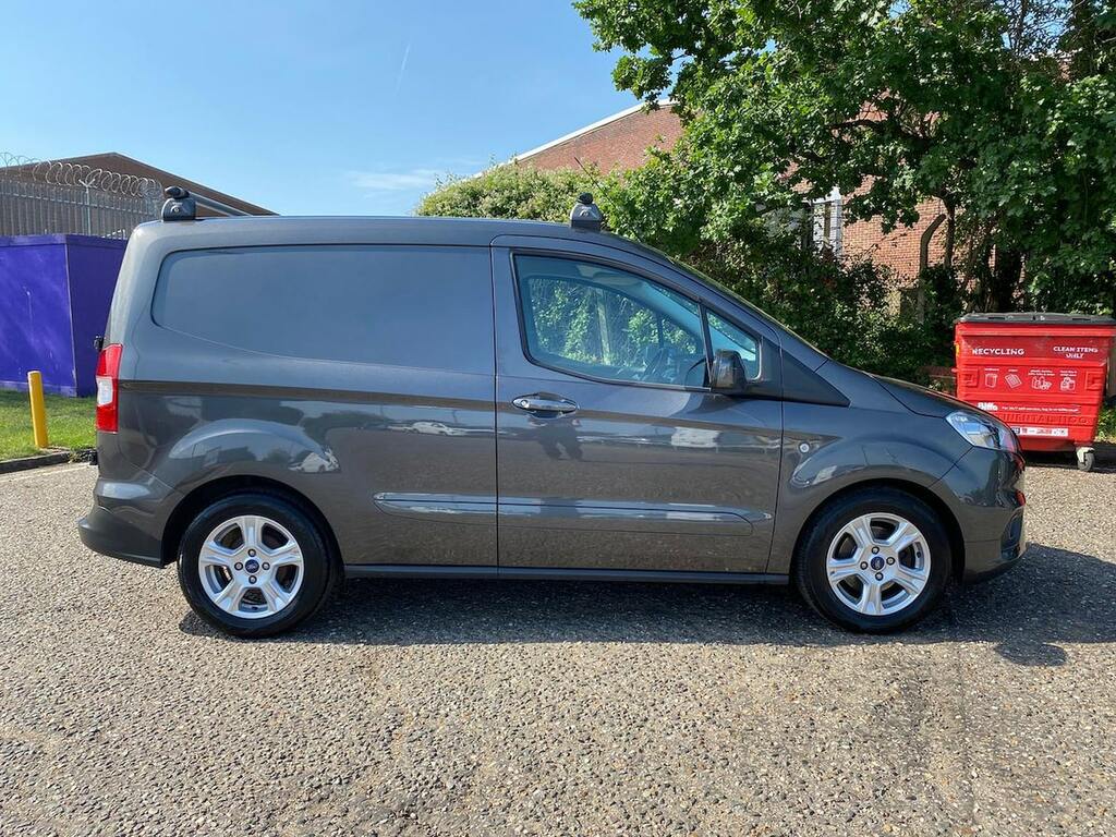 Ford Transit Courier 1.0 Ecoboost Limited L1 100 Bhp 34 449 Eu White #18