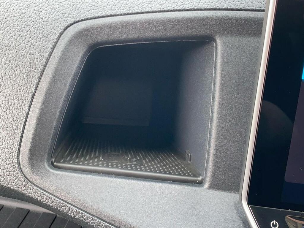 Volkswagen Crafter Cr35 Panel Van Commerce Plus Mwb 163 Ps 2.0 Tdi 8S Grey #35