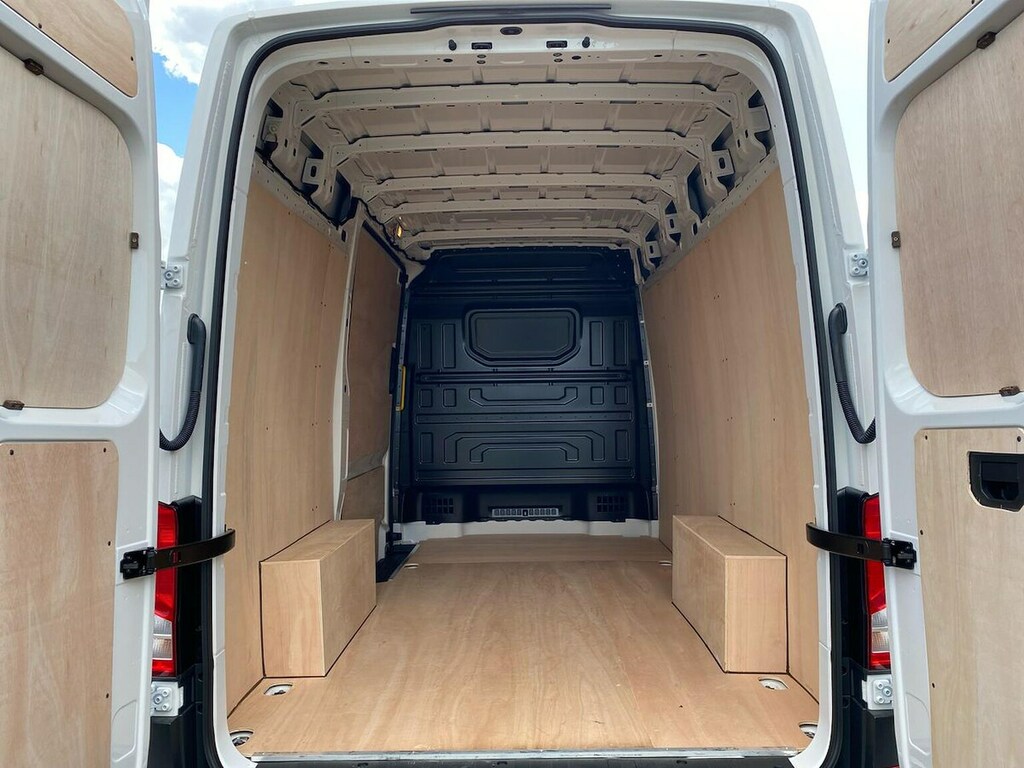 Volkswagen Crafter Cr35 Panel Van Commerce Plus Mwb 163 Ps 2.0 Tdi 8S Grey #9