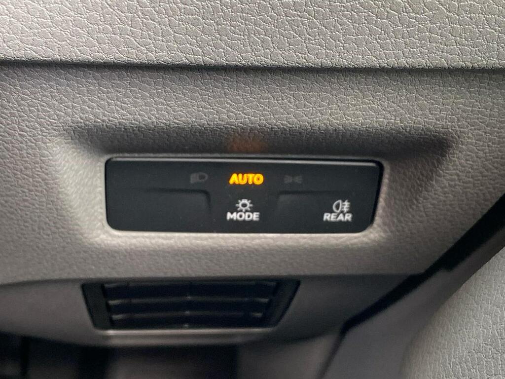 Volkswagen Crafter Cr35 Panel Van Commerce Plus Mwb 163 Ps 2.0 Tdi 8S Grey #33