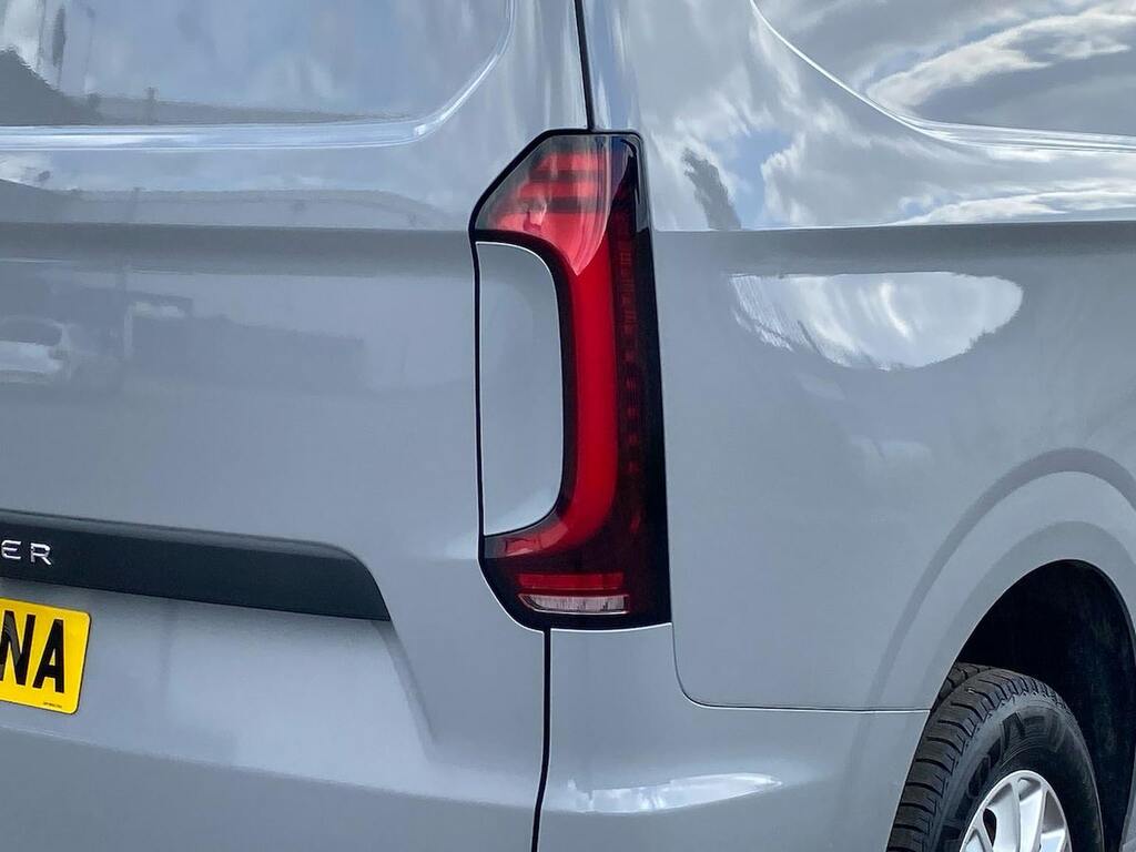 Volkswagen E-Transporter 160Kw 65Kwh Commerce Pro Kombi Van Grey #24