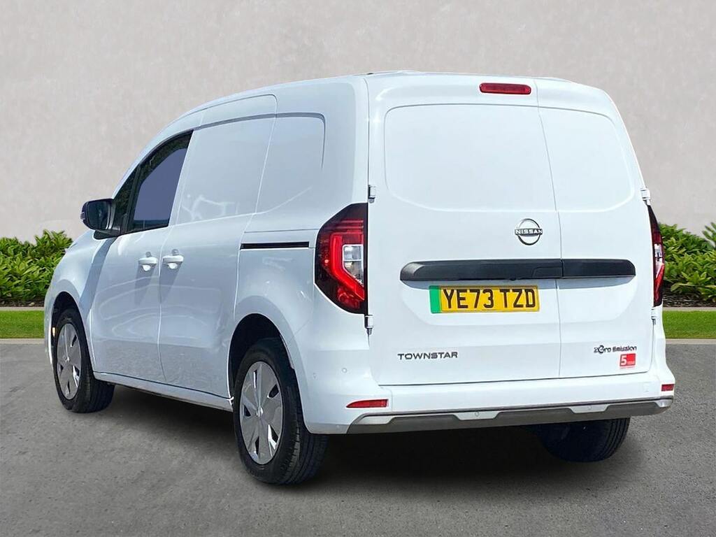Nissan TOWNSTAR Nissan Townstar 90Kw Tekna Van 45Kwh  #2