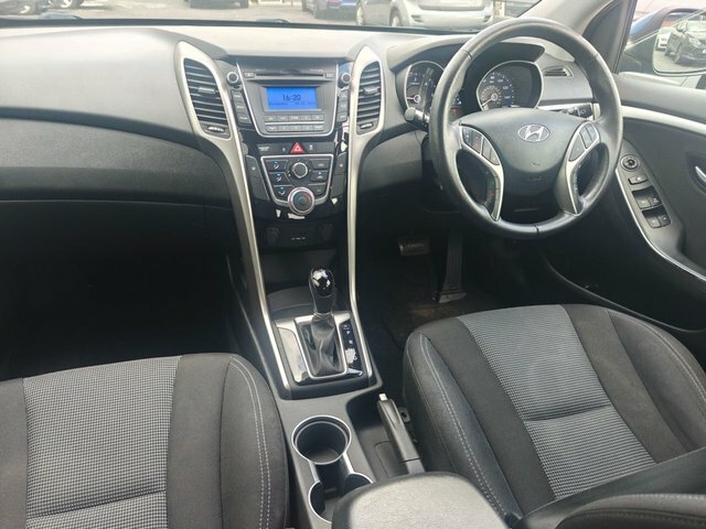 Hyundai I30 1.6 Crdi Active Hatchback Euro 5 Blue #6