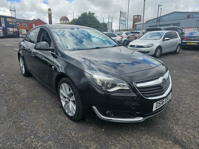 Vauxhall Insignia 1.6 Cdti Sri Nav Hatchback Euro Black
