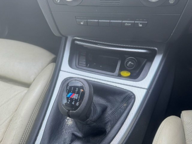 BMW 1 Series 123D M Sport Coupe Black #4