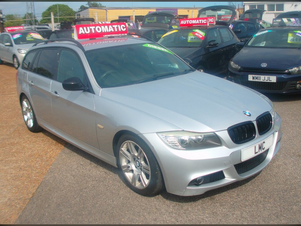 BMW 3 Series 2.0 318D M Sport Touring Steptronic Silver