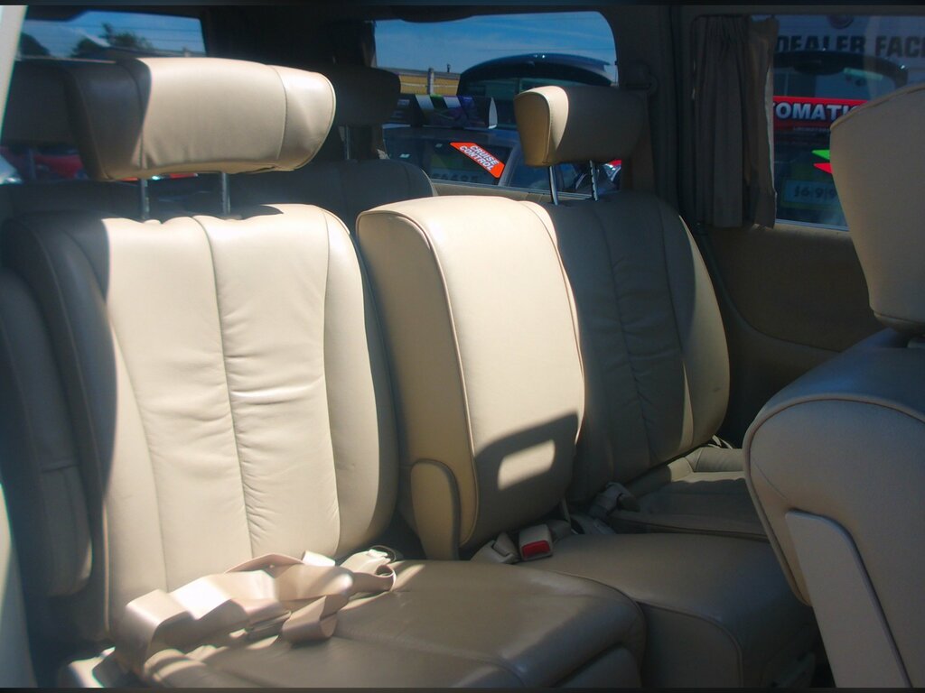 Nissan Elgrand E51 Black #9