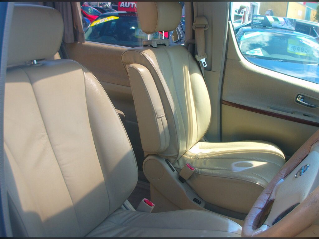 Nissan Elgrand E51 Black #10