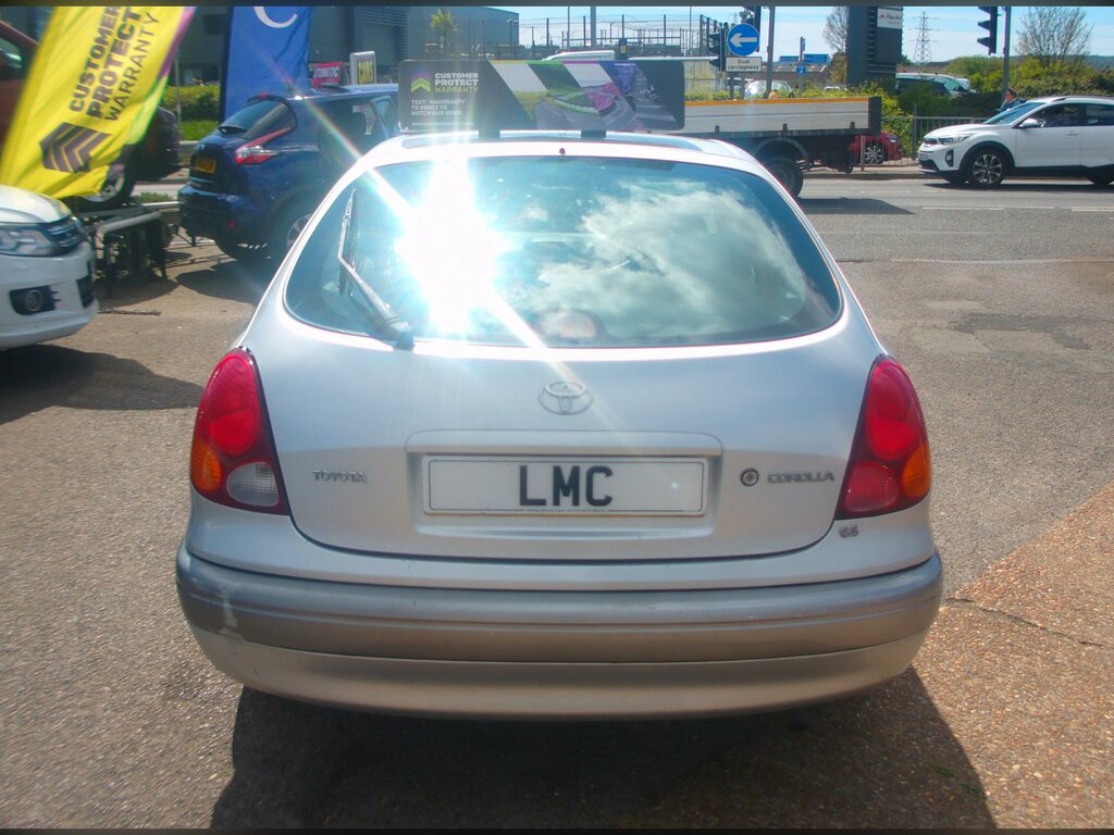 Toyota Corolla 1.6 Gs Hatchback 109 Bhp Silver #5