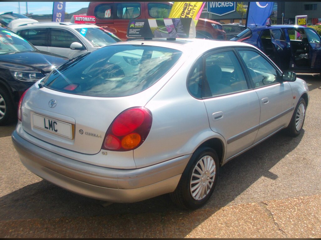 Toyota Corolla 1.6 Gs Hatchback 109 Bhp Silver #6