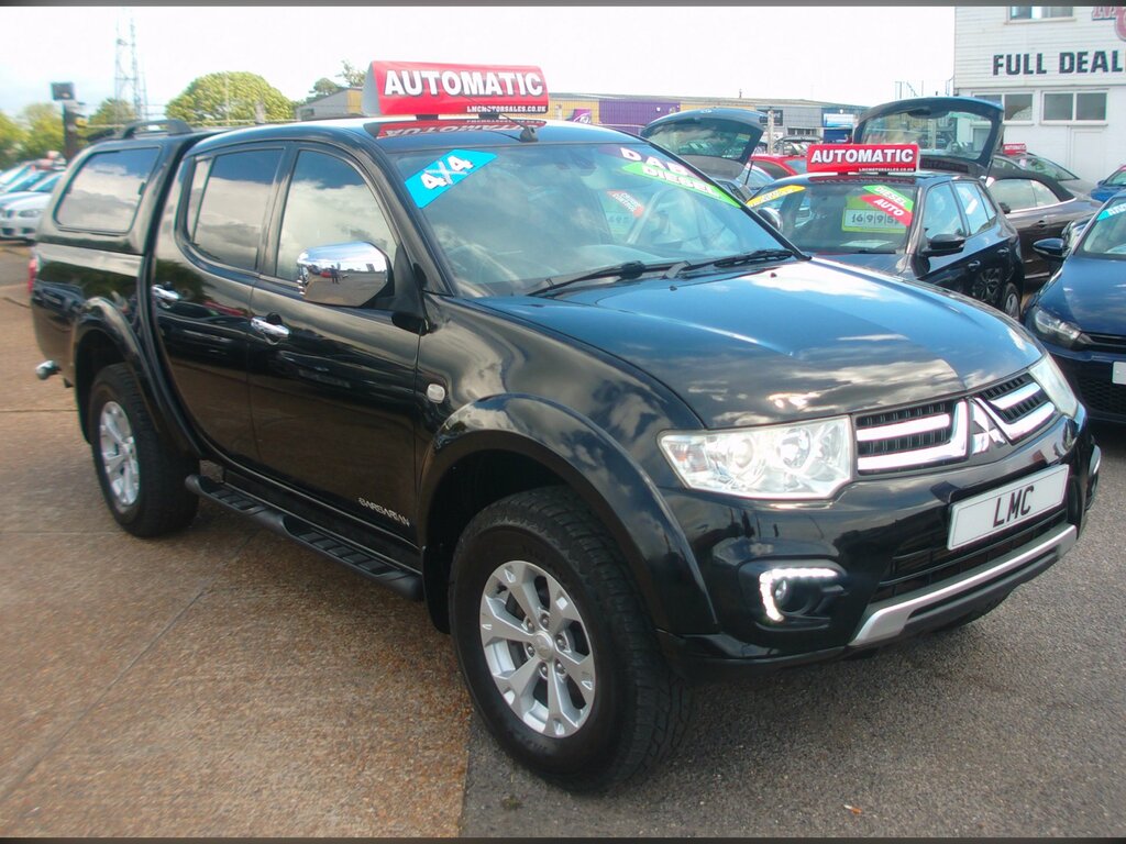 Mitsubishi L200 2.5 Di-d Barbarian Pickup Double Cab Black