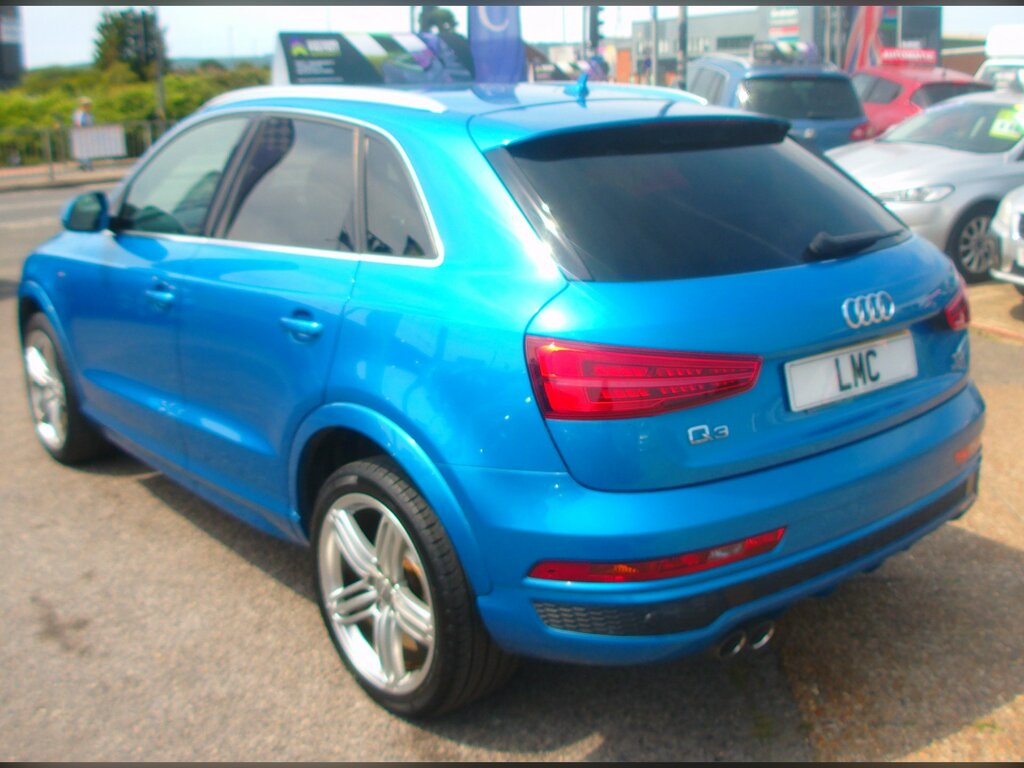 Audi Q3 2.0 Tdi S Line Plus Suv Quattro MF65YKH Blue #4