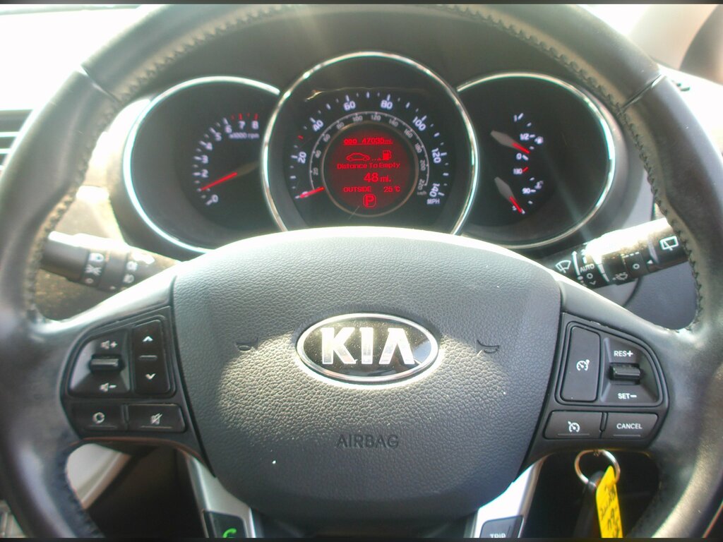 Kia RIO 1.25 Vr7 Euro 5 Red #11