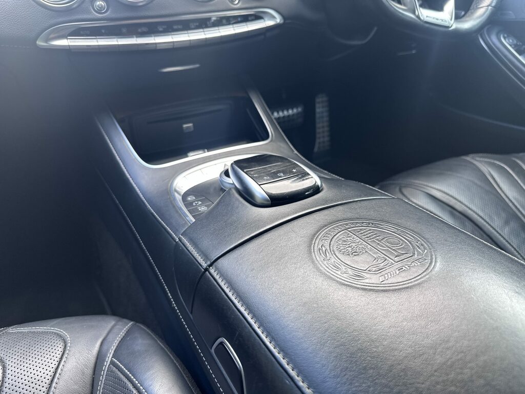 Mercedes-Benz S Class Saloon Blue #33