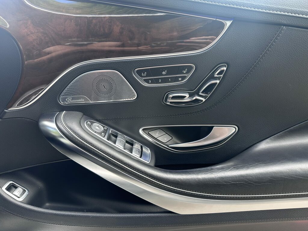 Mercedes-Benz S Class Saloon Blue #32