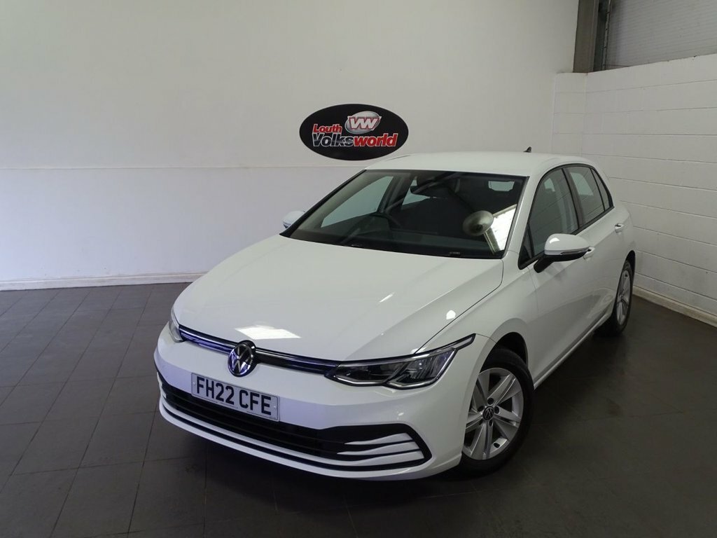 Volkswagen Golf 1.5L Life White