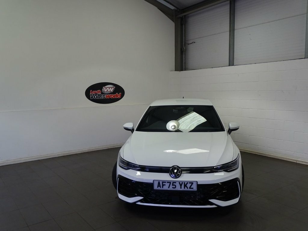 Volkswagen Golf 1.5L Life FH22CFE White #2