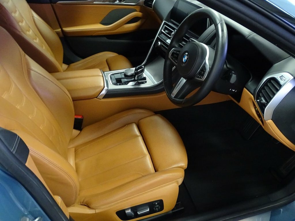 BMW 8 Series 3L 840I M Sport Blue #4