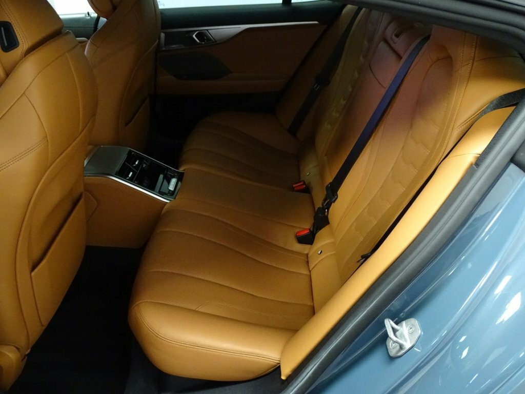 BMW 8 Series 3L 840I M Sport Blue #6