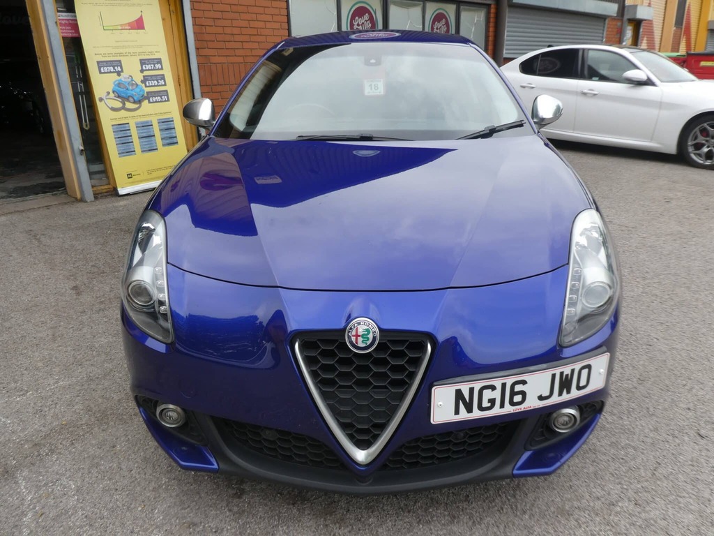 Alfa Romeo Giulietta 1.6 Jtdm-2 120 Tecnica Start Stop Hatchback NG16JWO #2