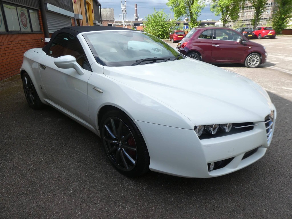Alfa Romeo Spider 2.2 Jts Limited Edition Red #12