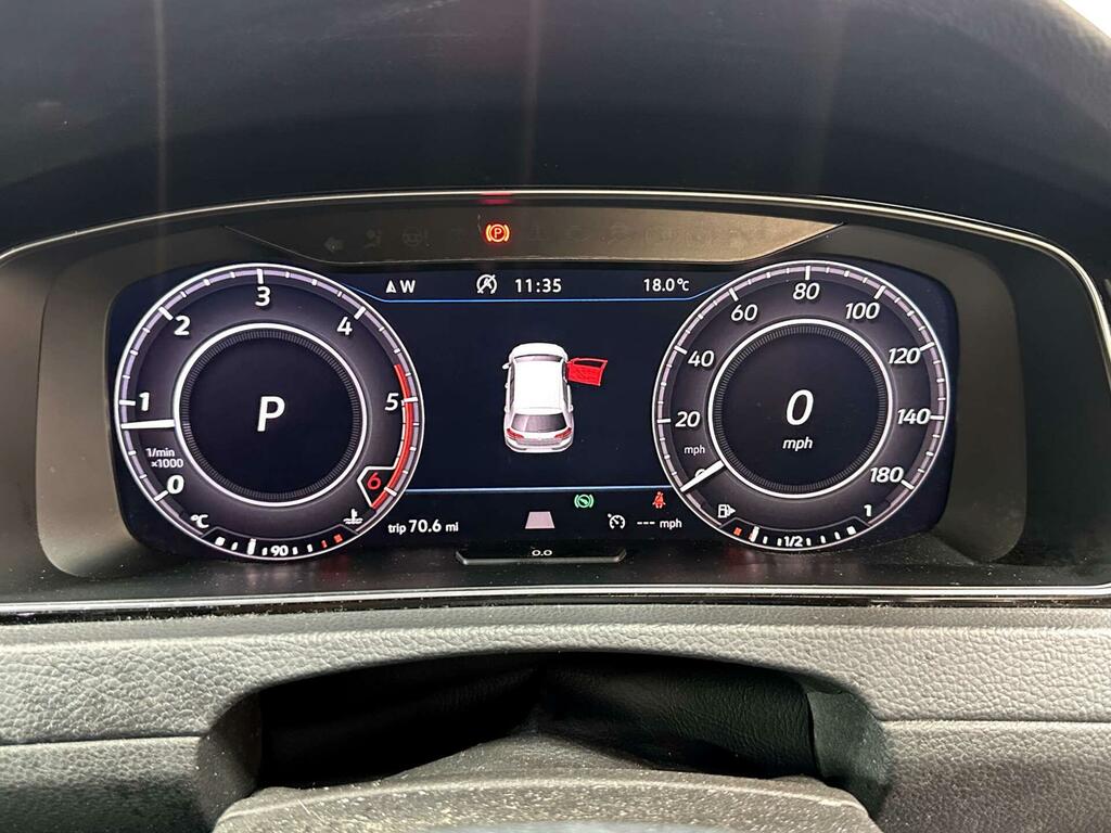 Volkswagen Golf Hatchback Silver #27