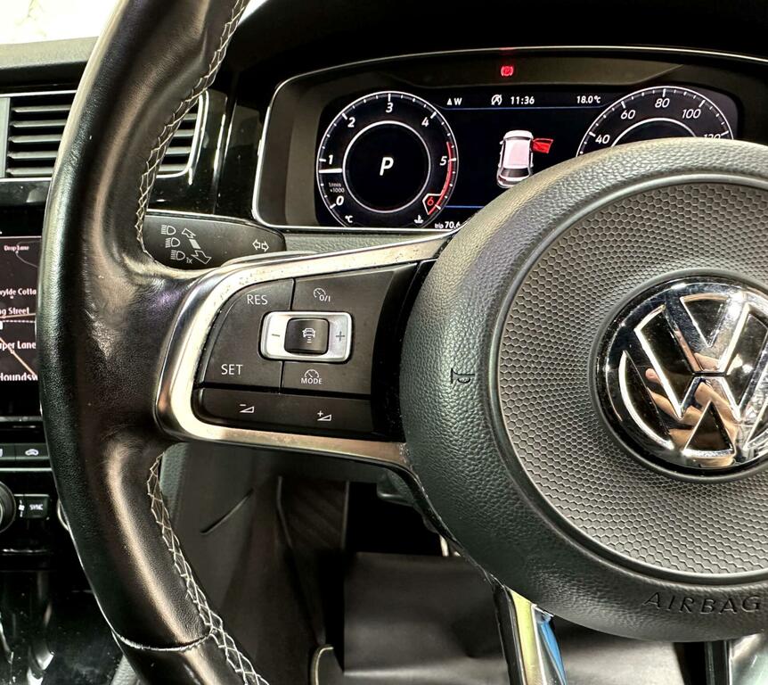 Volkswagen Golf Hatchback Silver #29