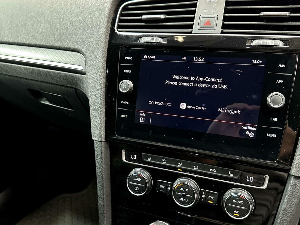 Volkswagen Golf Se Navigation Tsi Evo White #37