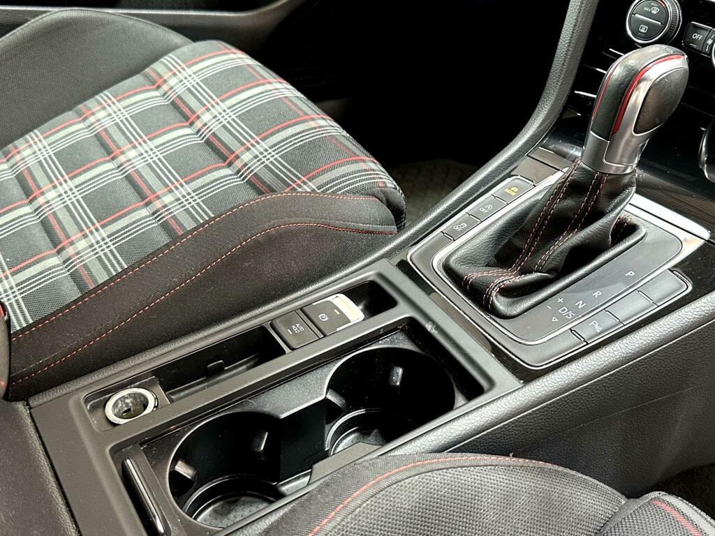 Volkswagen Golf Se Navigation Tsi Evo White #41