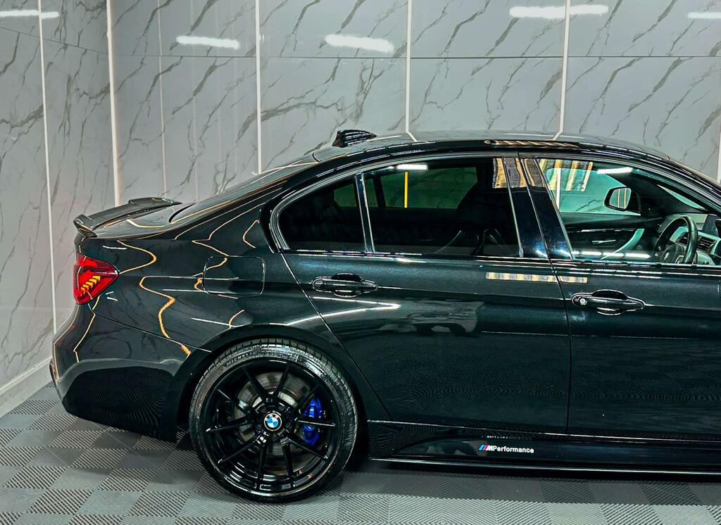 BMW 3 Series Luxury White #11