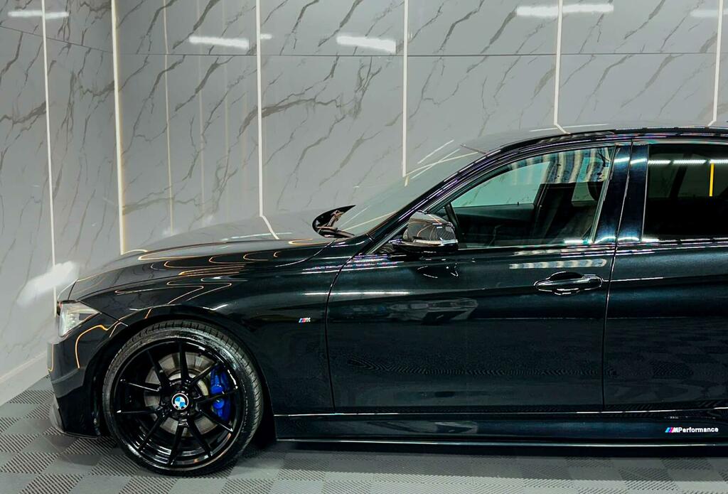 BMW 3 Series Luxury White #14