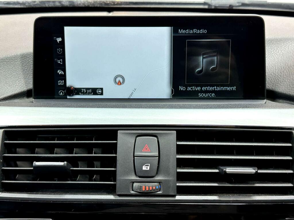 BMW 3 Series Luxury White #38