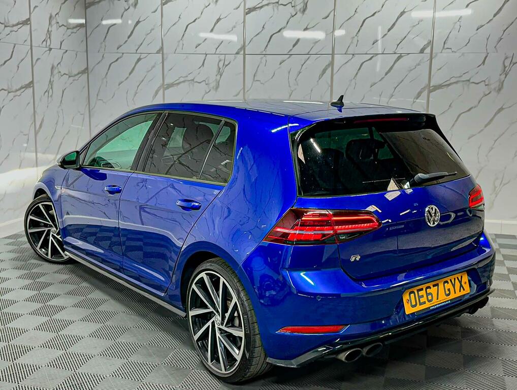 Volkswagen Golf R Blue #2