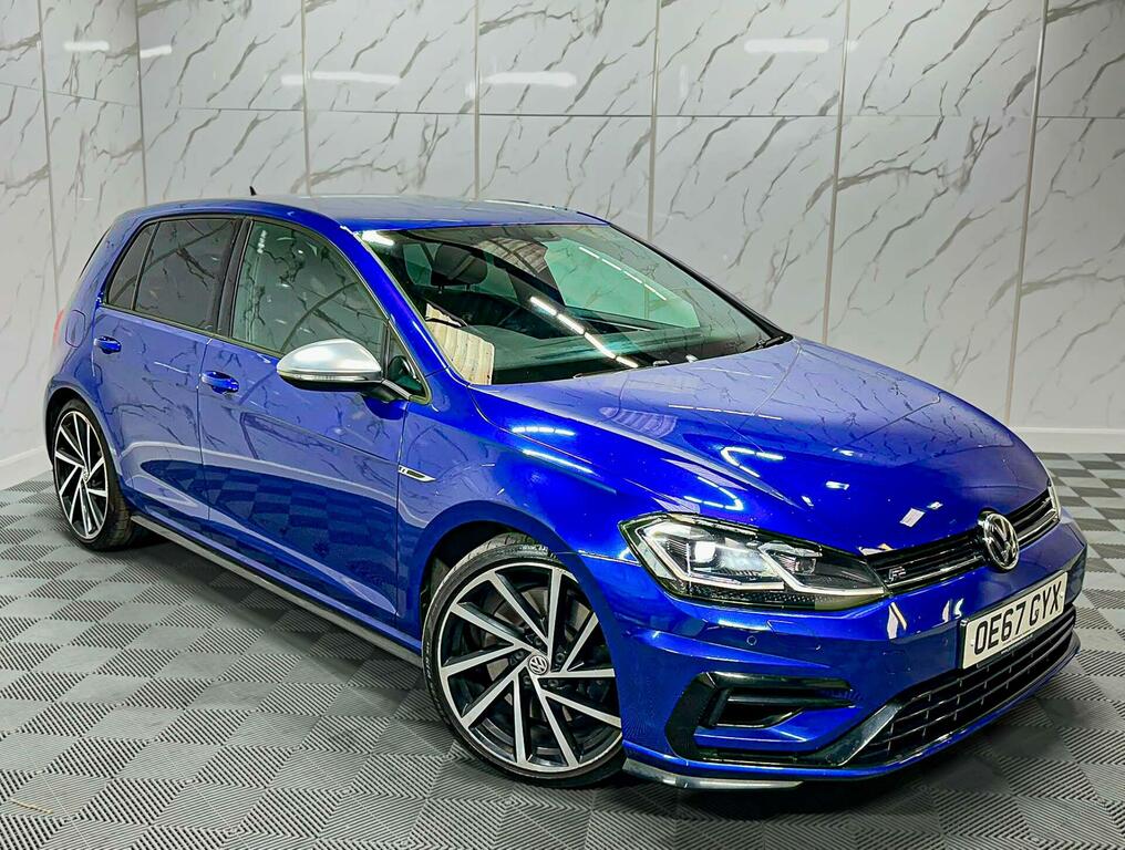 Volkswagen Golf R Blue