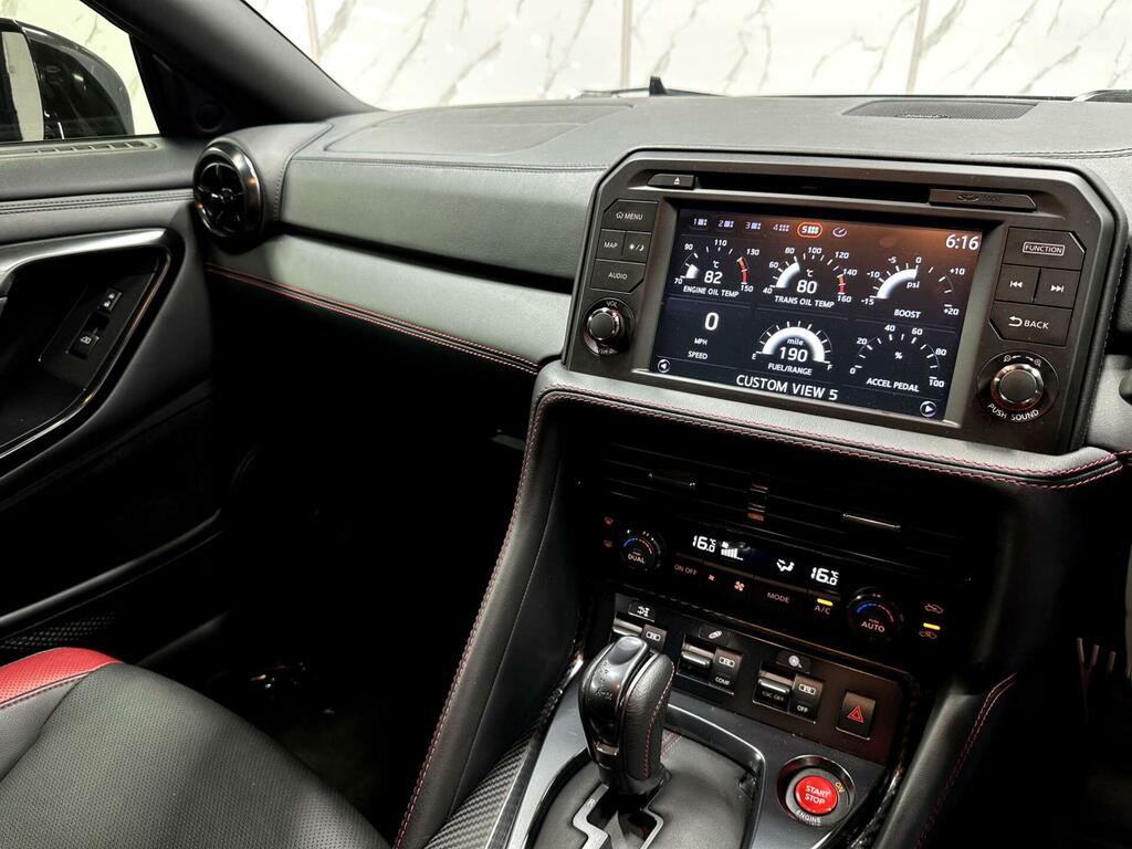 Nissan GT-R Prestige Black #40
