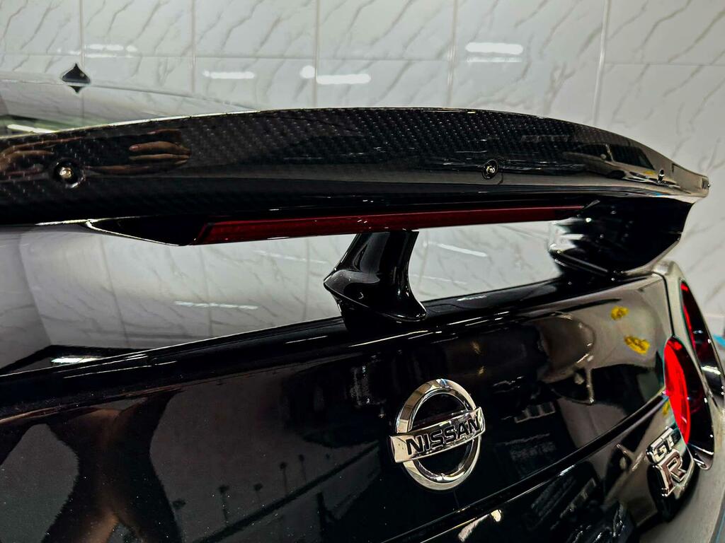 Nissan GT-R Prestige Black #30
