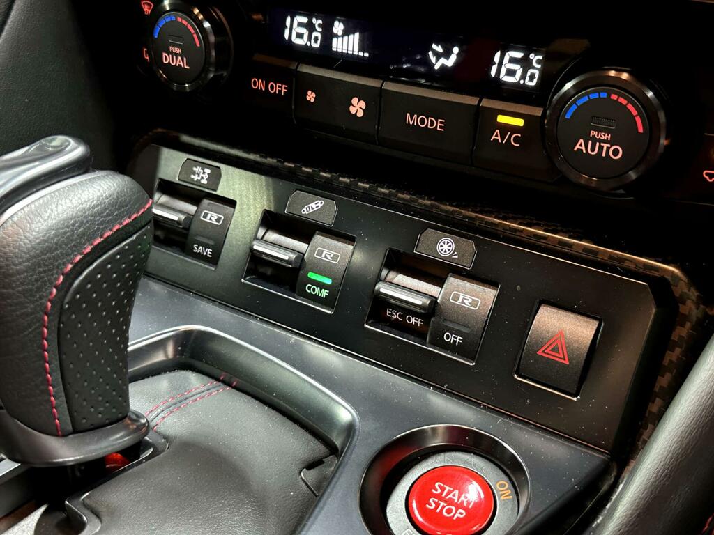 Nissan GT-R Prestige Black #66