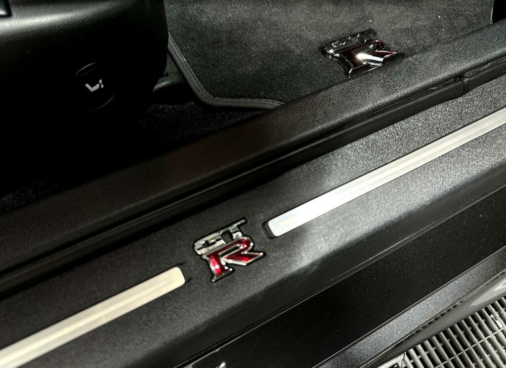 Nissan GT-R Prestige Black #67