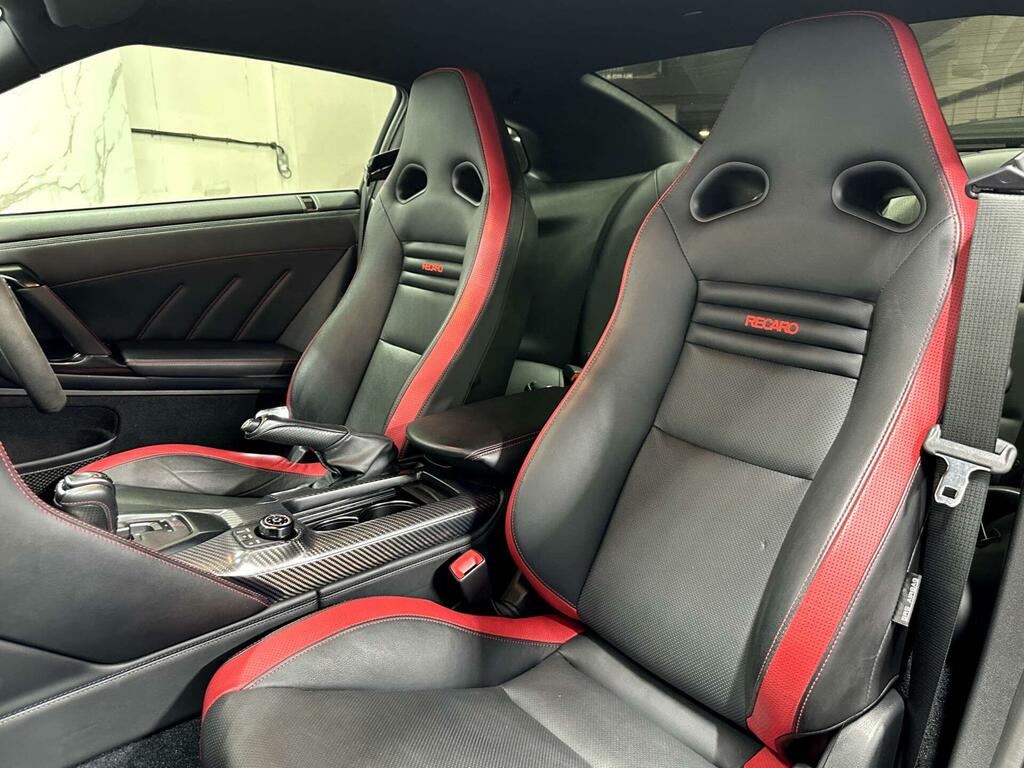 Nissan GT-R Prestige Black #61